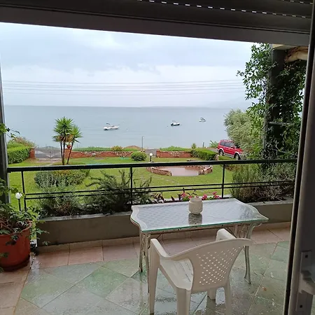 Mare E Monti1 Kamena Vourla