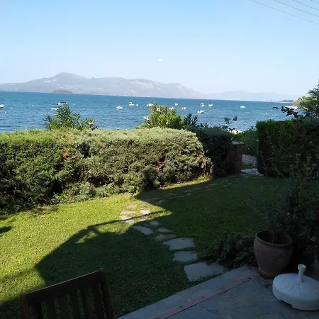 Mare E Monti1 Appartamento Kamena Vourla
